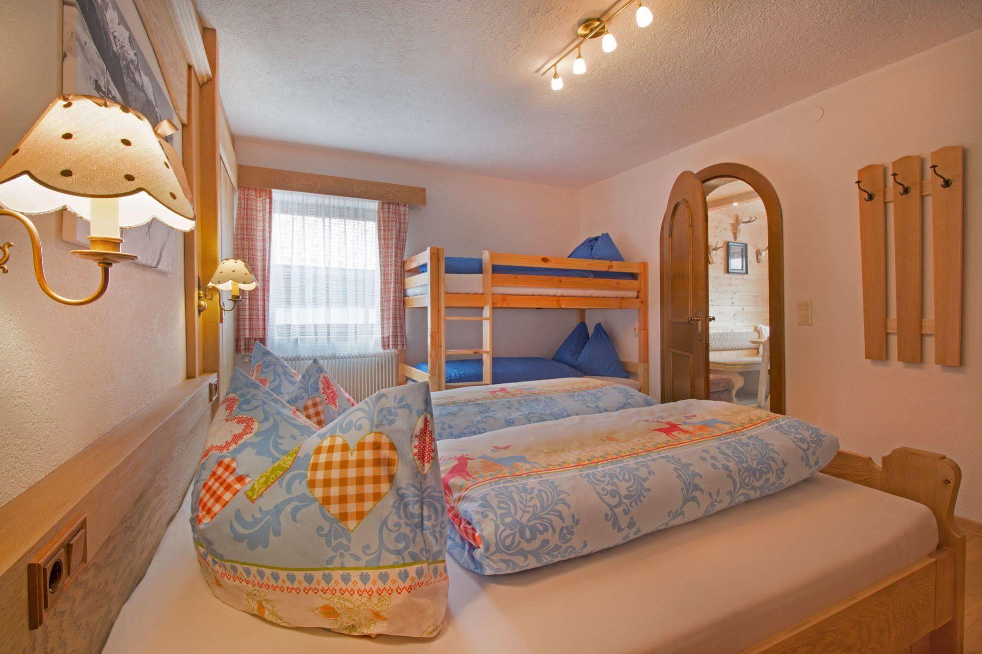 Haus Amann Apartman Berwang Kültér fotó
