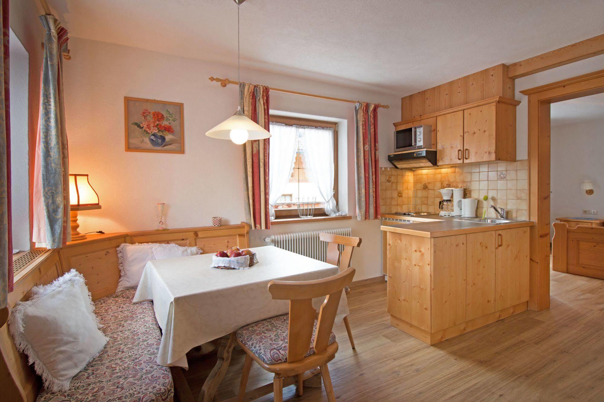 Haus Amann Apartman Berwang Kültér fotó